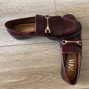 Zara Burgundy Loafers size 36